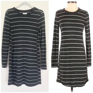 Lou & Grey Signaturesoft Striped Knit Long-sleeve Dress